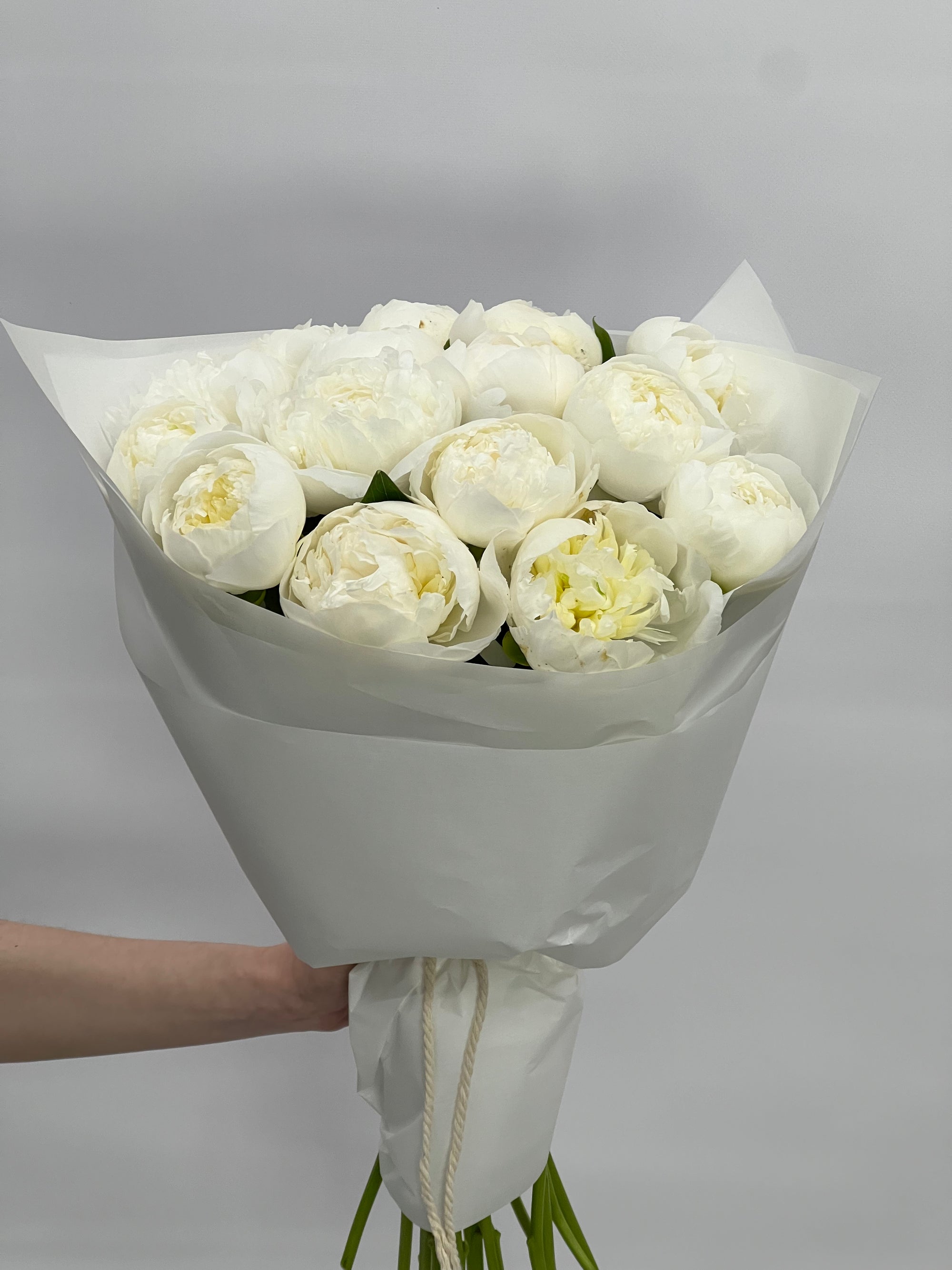 Bouquet de pivoines blanches "Breathin"